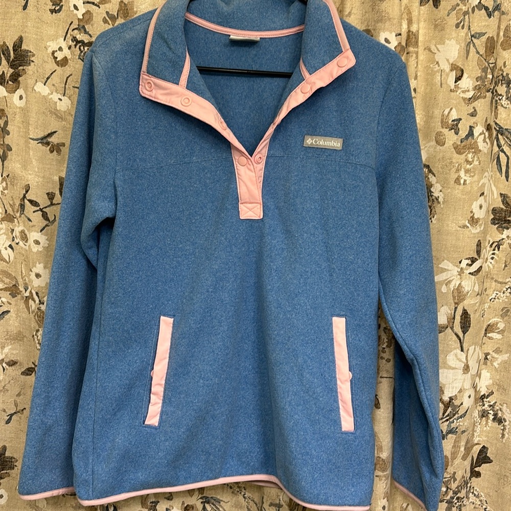 Columbia pull over